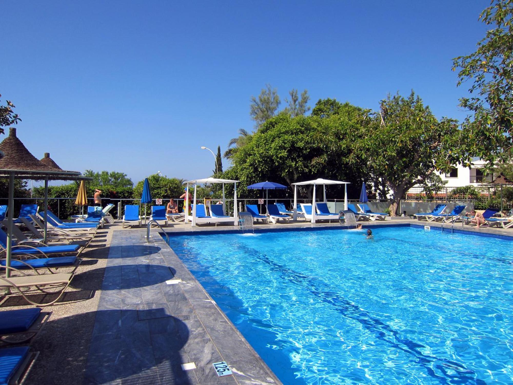 Marina Hotel Ayia Napa Exterior foto