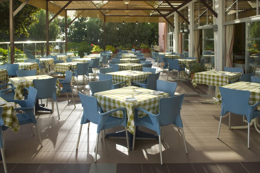 Marina Hotel Ayia Napa Exterior foto