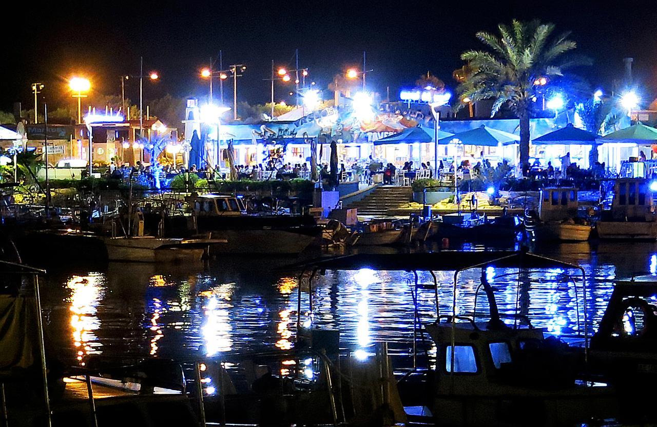 Marina Hotel Ayia Napa Exterior foto